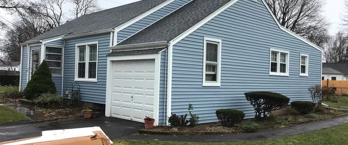 blue vinyl siding installation