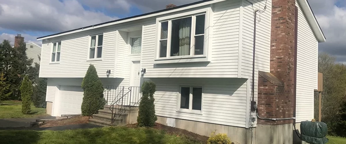 white vinyl siding installation